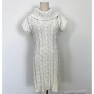 ⭐ 3/$15 Y2K Say What M White Knit Short Sleeve Bodycon Mini Dress